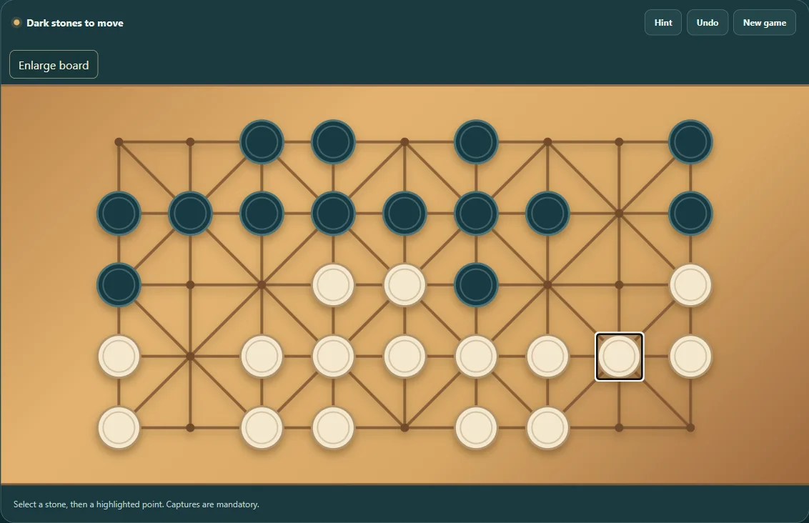 Actual Fanorona gameplay, board position 2 after native moves.